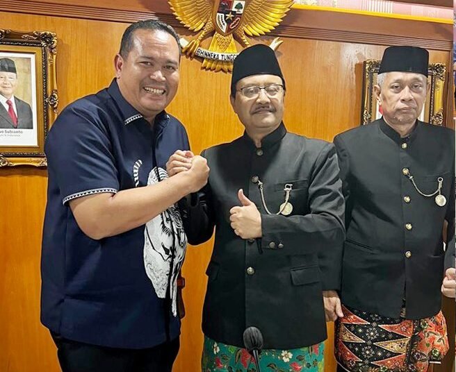 Wali Kota Pariaman menemui langsung Menteri Sosial RI, Saifullah Yusuf di Jakarta, Senin (21/4).