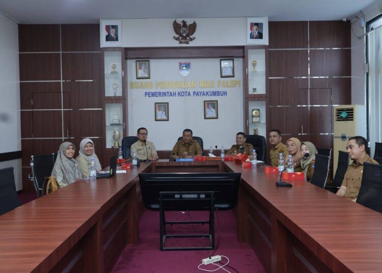 Pemerintah Kota (Pemko) Payakumbuh menyatakan dukungan penuh terhadap Program Indonesia Sadar Jamu Aman (IDAMAN) yang diluncurkan Badan Pengawas Obat dan Makanan (BPOM) RI.