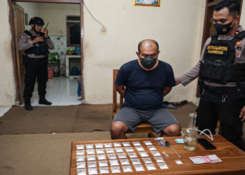 Tergiur Upah Rp1 Juta, Pria di Riau Mau Edarkan 44 Paket Sabu-Sabu