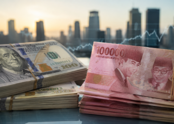 Belum Jauh dari Rp18.000, Rupiah Masih Dibayangi Tekanan Dolar AS