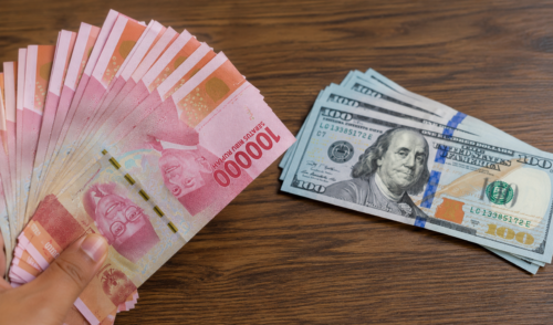 Dolar AS Masih di Atas Rp18.000, Segini Kurs Terkini