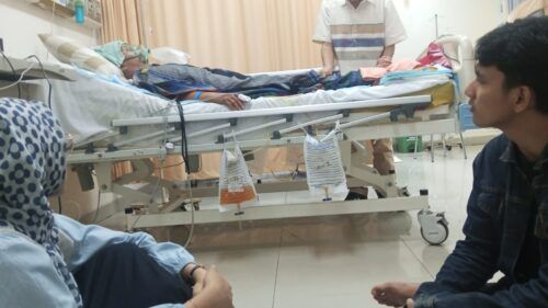 Hampir Sebulan Dirawat, Keluarga Korban Tabrakan Mobil Basarnas di Pasaman Barat Tagih Tanggung Jawab Penuh
