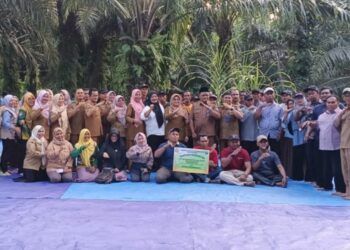 Pemkab Dharmasraya Salurkan 12,5 Ton Benih Padi Biofortifikasi untuk 500 Hektare Lahan