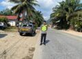 Diduga Sopir Microsleep, Avanza Tujuan Medan Terbalik di Jalan Lintas Sumatera Sijunjung