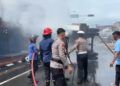 Mobil Boks Terlepas saat Digeser, Tabrak Mobil dan Dua Motor di Pariaman hingga Terbakar