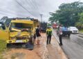 Truk Los dan Truk Typer Tabrakan di Jalan Lintas Sumatera Dharmasraya, Korban 2 Orang