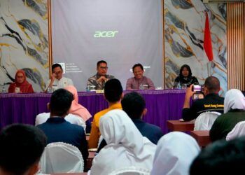 Buka Pelatihan Kepemimpinan Pelajar, Wako Padang Panjang: Pemimpin Harus Berani Bertanggung Jawab