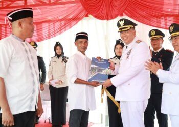 382 Warga Binaan Lapas Kelas IIB Pariaman Terima Remisi HUT RI ke-81