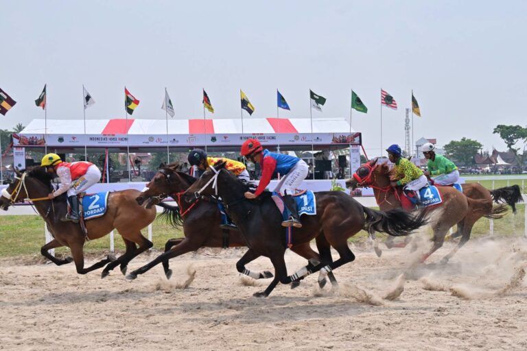 IHR Merdeka Cup 2026 Kembali Digelar di Payakumbuh, 15 Race Pertemukan Kuda Terbaik