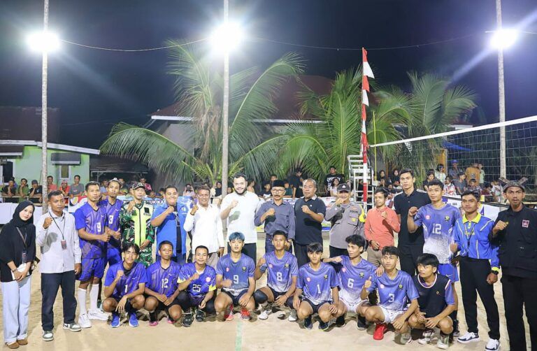 Apresiasi Turnamen Bola Voli, Wali Kota Padang: Wadah Pembinaan Atlet Muda