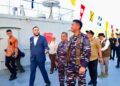KRI Teluk Kendari Jadi Daya Tarik HJK Padang ke-357, Ribuan Warga dan Pelajar Antusias Berkunjung