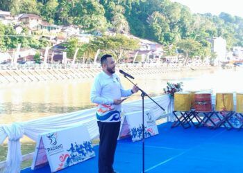 Selaju Sampan Jadi Magnet Wisata di HJK Padang ke-357, Wako Fadly Amran Dorong Ekonomi Warga