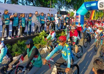 3.000 Pesepeda Meriahkan Gowes Siti Nurbaya Adventure-X di HJK Padang ke-357