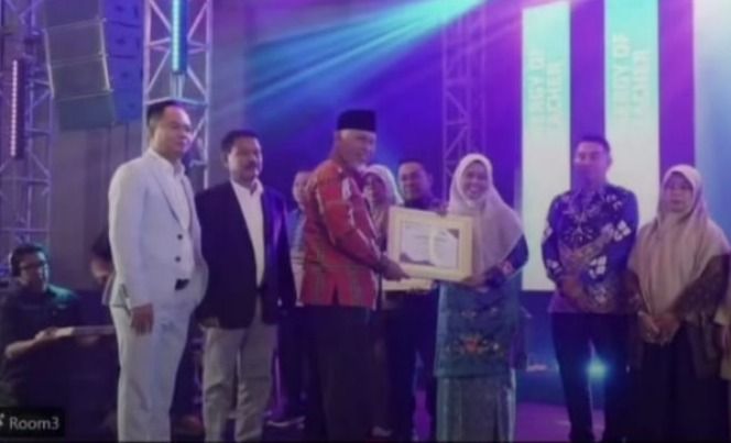 Pelaksanaan Sumbar Teacher Summit 2026 di The ZHM Premiere Padang. Foto: Ist