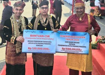 Bank Nagari Salurkan CSR Pendidikan Rp120 Juta dan Dividen Rp7,18 Miliar untuk Padang Panjang