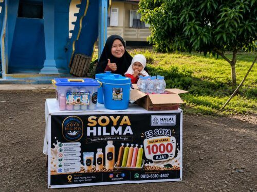 Berawal dari Kesukaan Anak, Soya Hilma di Agam Produksi Susu Kedelai Tanpa Pengawet Beromzet Jutaan