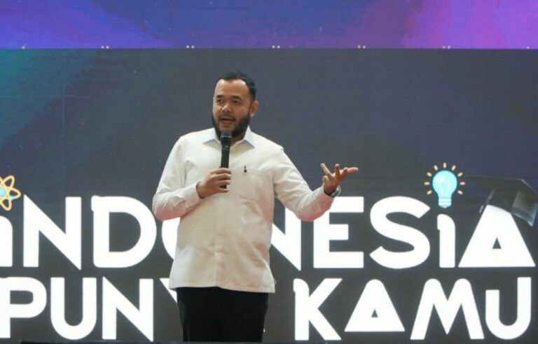 Jadi Pembicara di Indonesia Punya Kamu, Fadly Amran: Anak Muda Jangan Hanya Pintar, Harus Peduli