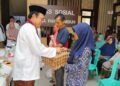 51 Penyandang Disabilitas dan 27 Lansia di Payakumbuh Terima Bantuan Permakanan