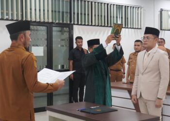 Wakil Wali Kota Padang Panjang Lantik Kepala Dinas Perdagangan, Koperasi, UKM
