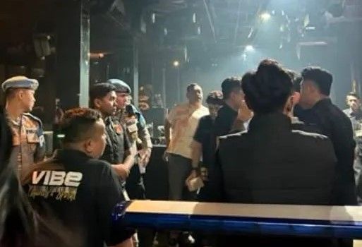 Tim gabungan merazia sejumlah tempat hiburan malam di Padang pada Minggu (20/9/2026) dini hari. Foto: Polda Sumbar