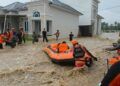 Banjir Luapan Sungai Rendam Tiga Kecamatan di Padang, Puluhan Warga Dievakuasi