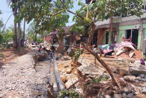 Cerita Penyintas Banjir Padang, Bertahan di Tengah Bencana Berulang